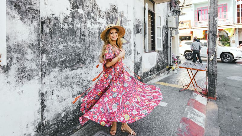 10 Bohemian floral maxi dresses for summer